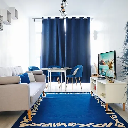 Moderne Et Lumineux - Centre דירה